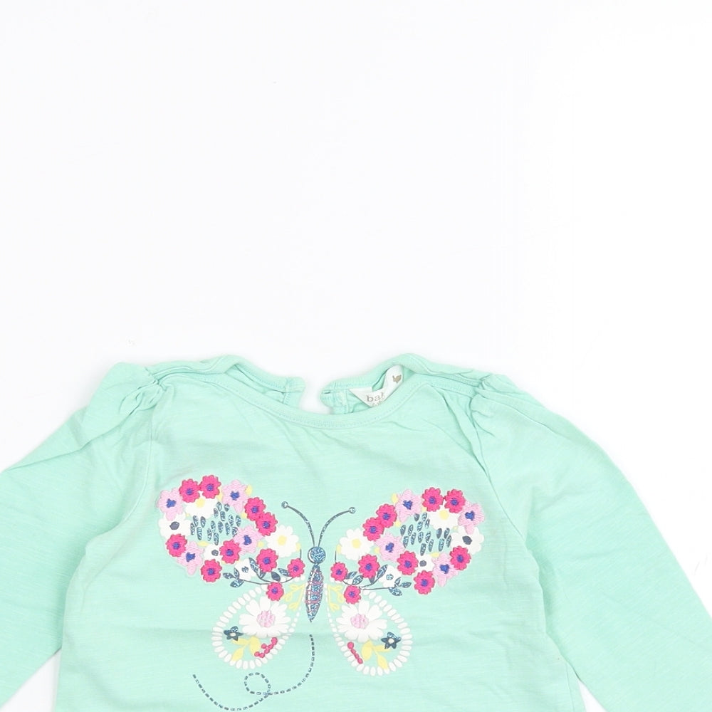 Close-up detail of M&Co Baby Green Basic T-Shirt, size 6-9, Months