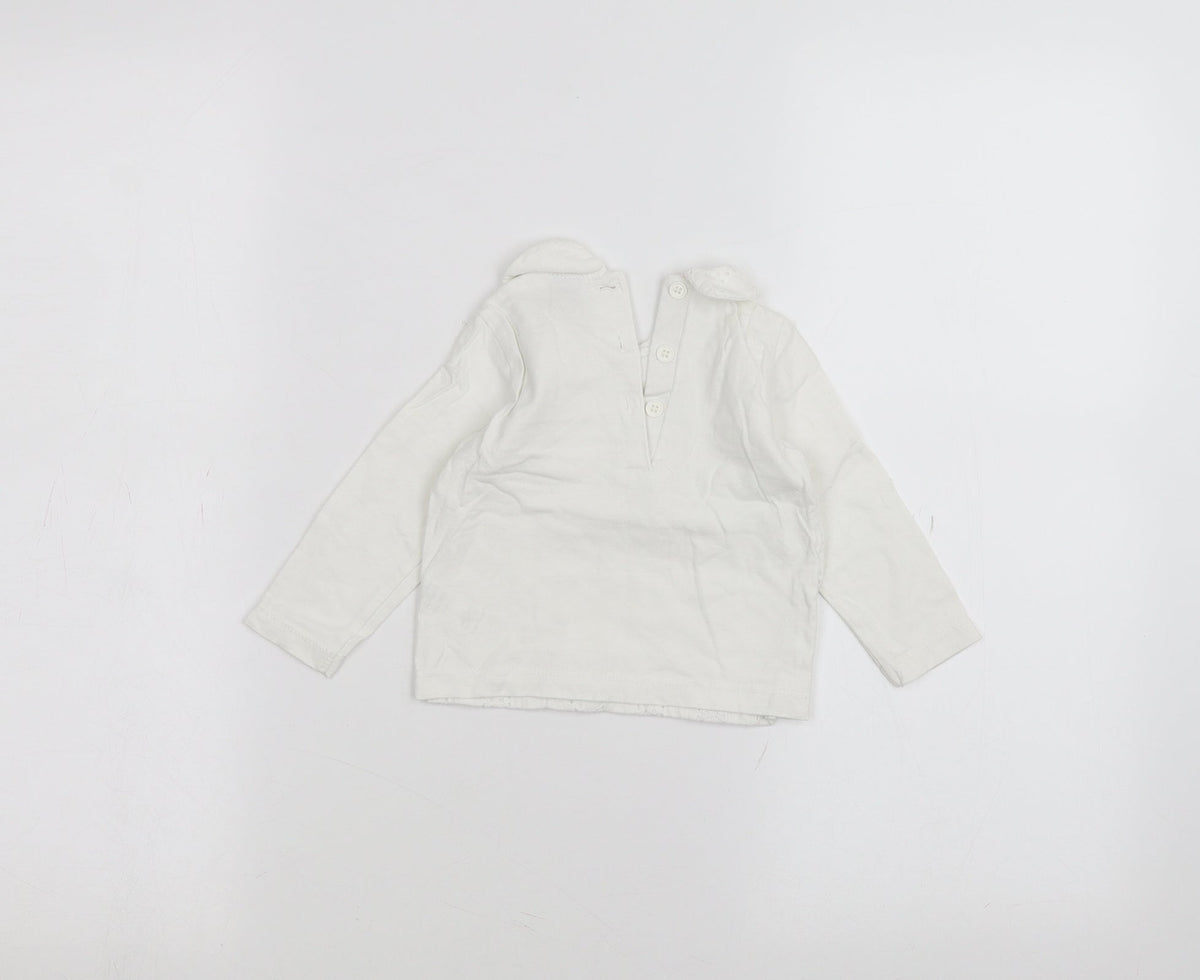 Back view of Tu Baby White Basic T-Shirt, size 6-9, Months