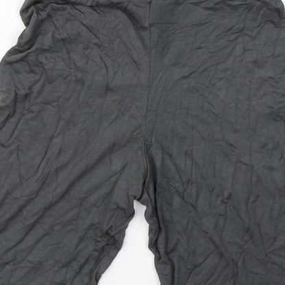 Pretty Little Thing Womens Grey   Sweat Shorts Size 6