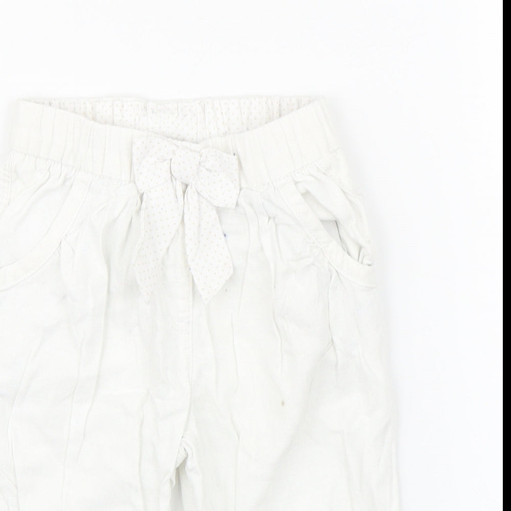 Preworn Girls White Floral  Bloomer Trousers Size 2-3 Years
