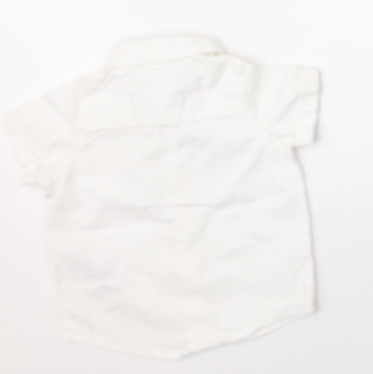 Back view of F&F boys’ white basic button-up, size 0-3, months