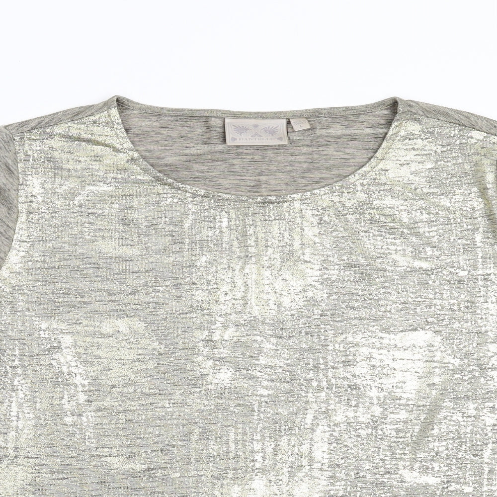 Close-up detail of Dantelle women’s gold basic t-shirt, size L