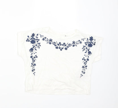 Outfitters Girls White Fair Isle  Basic T-Shirt Size 10 Years