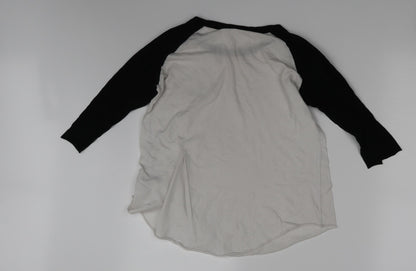 Truly Madly Deeply Womens White   Basic T-Shirt Size XS