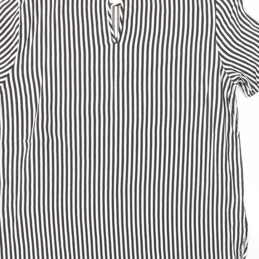 Womens UK Size 12 H&M Black Basic T-Shirt