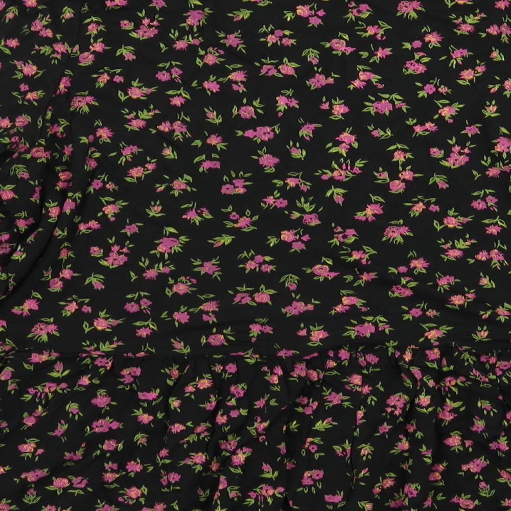 Boohoo Womens Black Floral  Basic T-Shirt Size 6