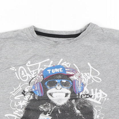 Primark Boys Grey   Basic T-Shirt Size 4-5 Years