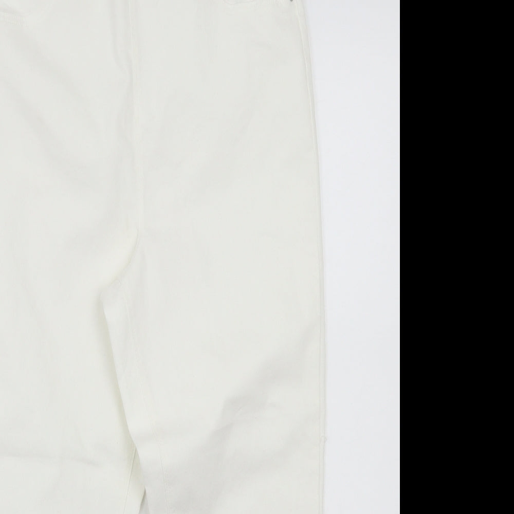 Close-up detail of Papaya women’s white cropped jeans, size UK 12