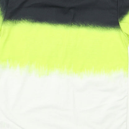 Preworn Boys White  Rayon Basic T-Shirt Size 9 Years  - AWESOME