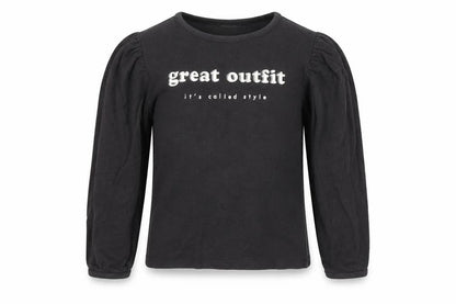 Front view of Zara girls’ black basic t-shirt, size 8, years
