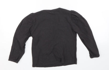 Back view of Zara girls’ black basic t-shirt, size 8, years