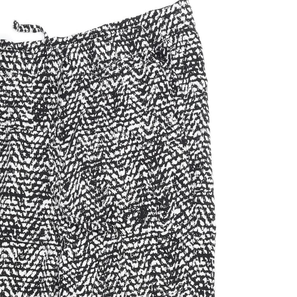 Classic Womens Black   Trousers  Size 16 L23 in