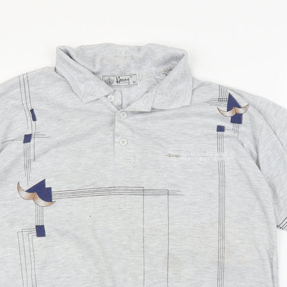 Hoang Mens Grey    T-Shirt Size M
