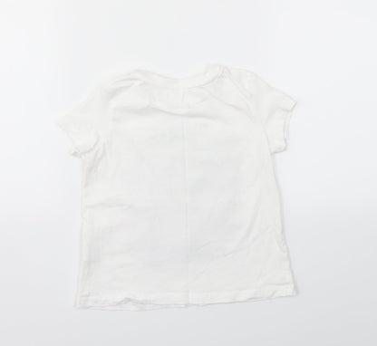 Back view of KOTON girls’ white basic t-shirt, size 4-5, years