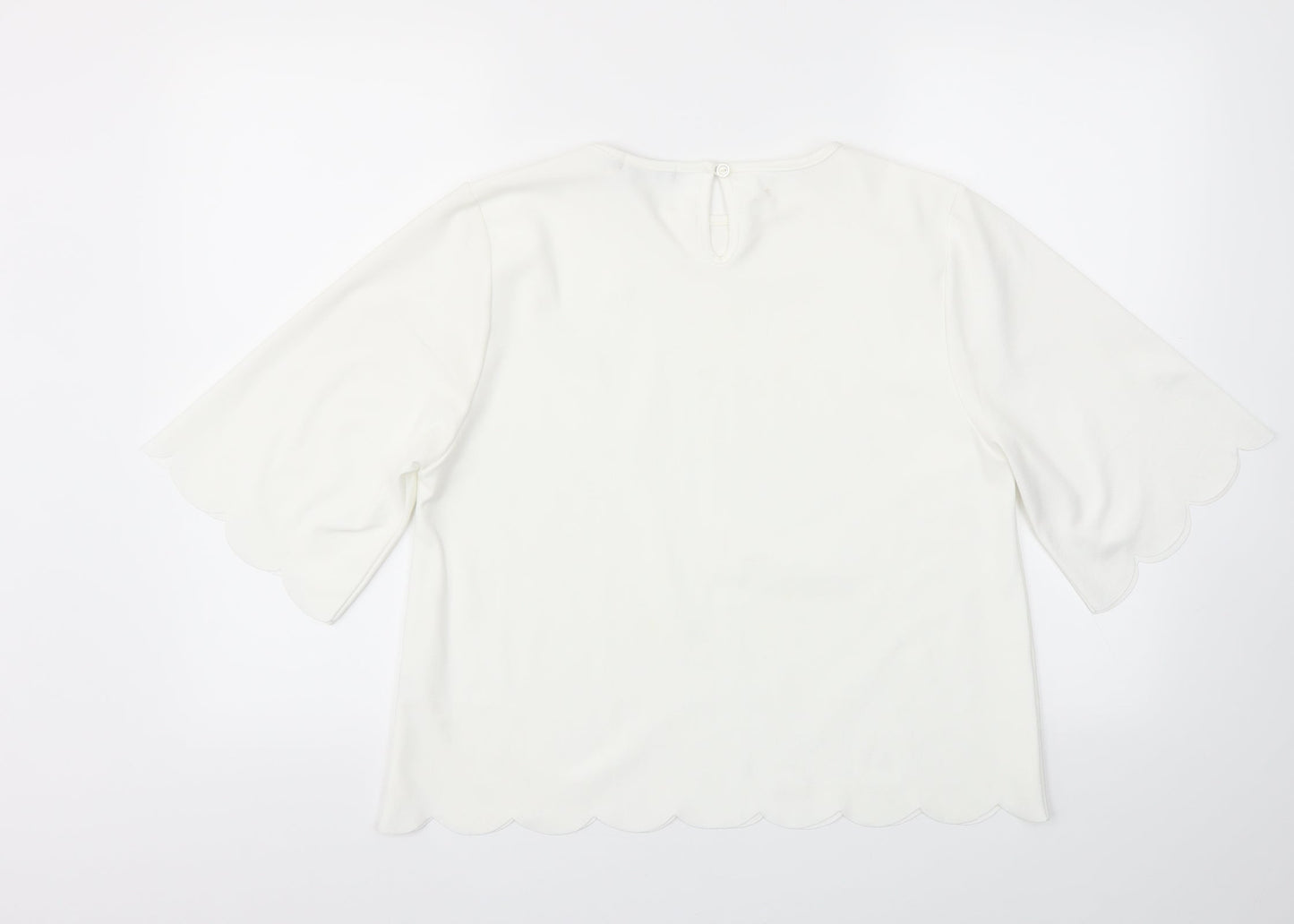 Boohoo Womens White   Basic T-Shirt Size 14