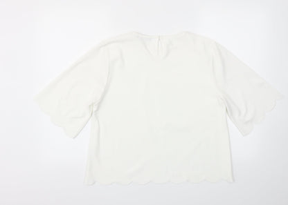 Boohoo Womens White   Basic T-Shirt Size 14