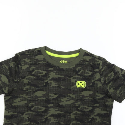 F&F Girls Green Geometric  Basic T-Shirt Size 5-6 Years