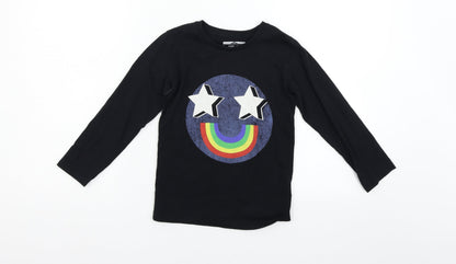 Front view of Next girls’ black basic t-shirt, size 5-6, years