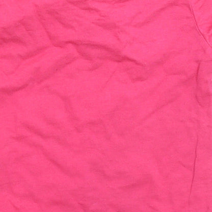 Brand and care label for Primark girls’ pink basic t-shirt, size 6-9, months