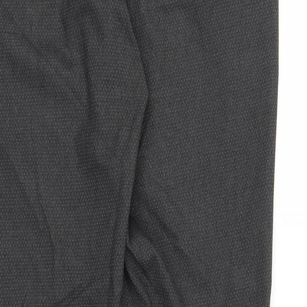 Mens UK Size 34 in Vanhausen Regular Fit Capri Grey Trousers