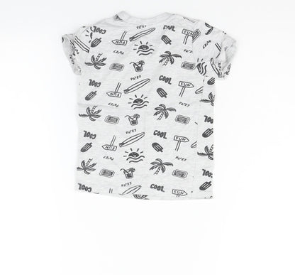 Back view of Primark girls’ grey geometric basic t-shirt, size 12-18, months