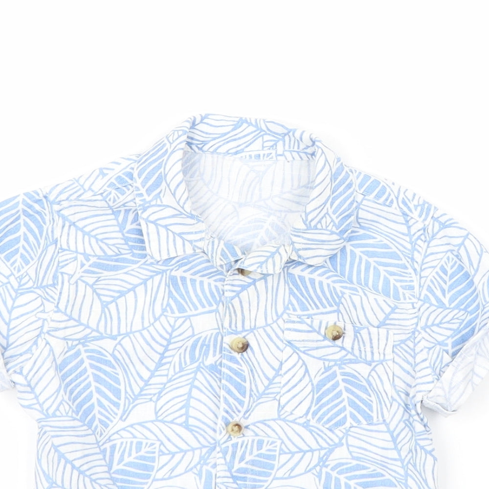 Close-up detail of Preworn Baby Blue Floral Basic Button-Up, size 12, Months