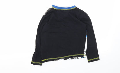 Preworn Boys Black Geometric   Pyjama Top Size 4-5 Years