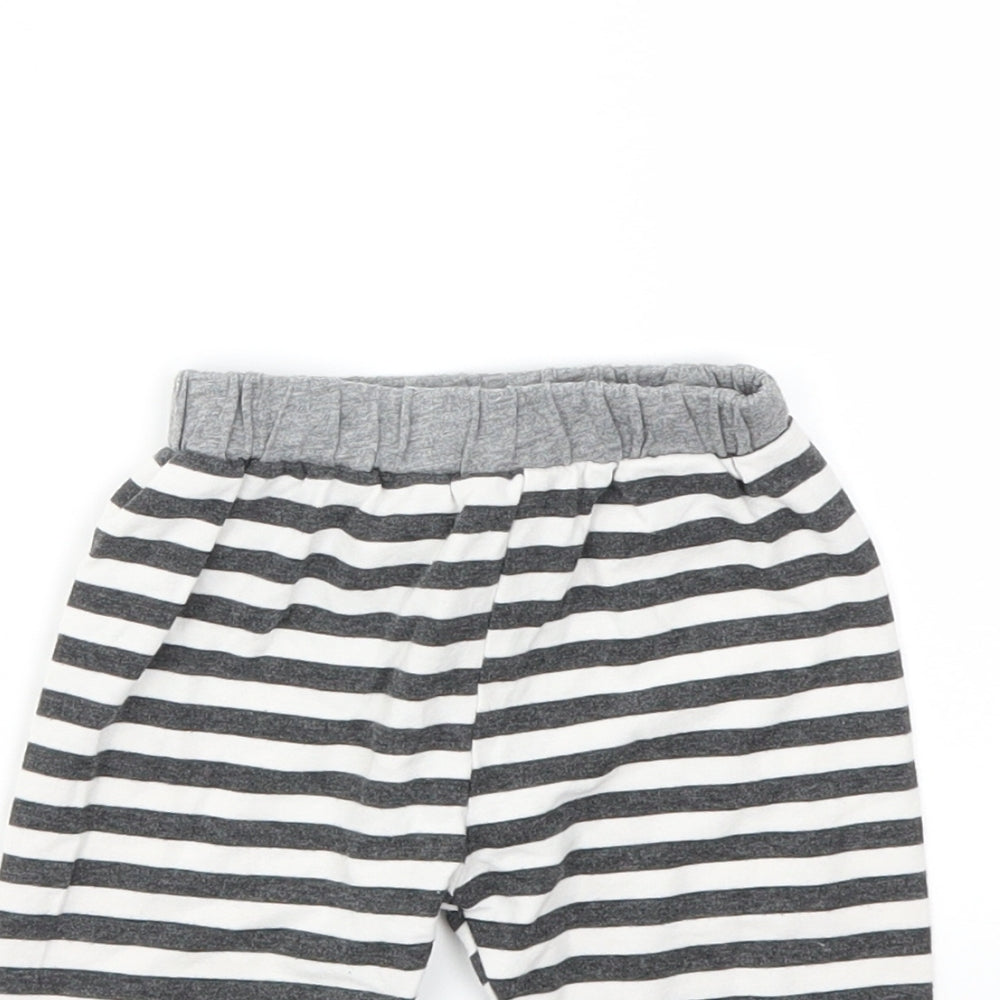 Preworn Boys Black Striped  Capri Leggings Size 3-6 Months