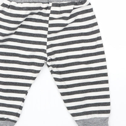 Preworn Boys Black Striped  Capri Leggings Size 3-6 Months