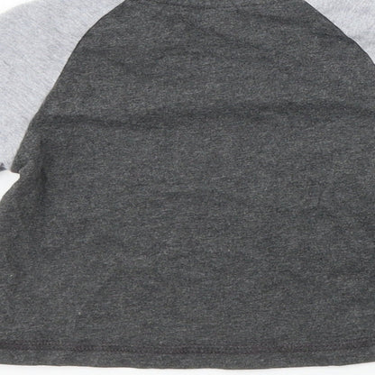 Brand and care label for Nutmeg boys’ grey basic t-shirt, size 6-9, months