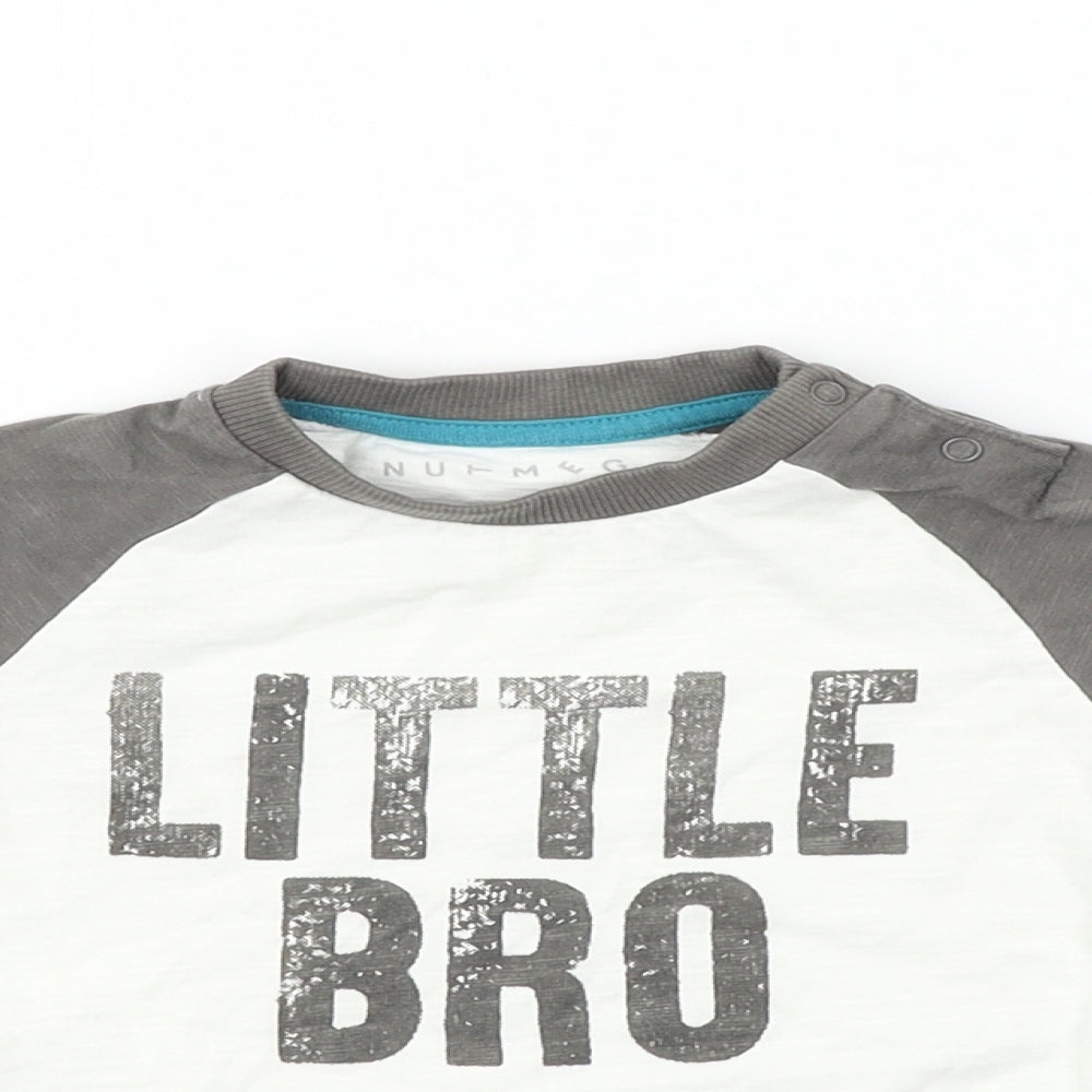 Nutmeg Boys White   Basic T-Shirt Size 6-9 Months