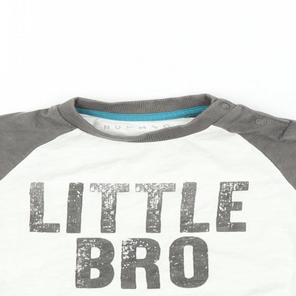 Nutmeg Boys White   Basic T-Shirt Size 6-9 Months
