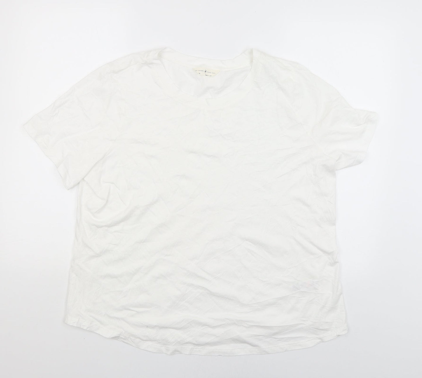 Womens UK Size 18 Day dreams White Basic T-Shirt