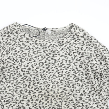 Divided by H&M Womens Black Animal Print  Pullover Jumper Size M