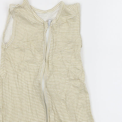Cleva Mama Baby White Striped  Babygrow One-Piece Size 0-3 Months