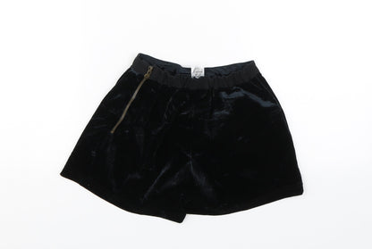 M&S Girls Black   Sailor Shorts Size 8-9 Years