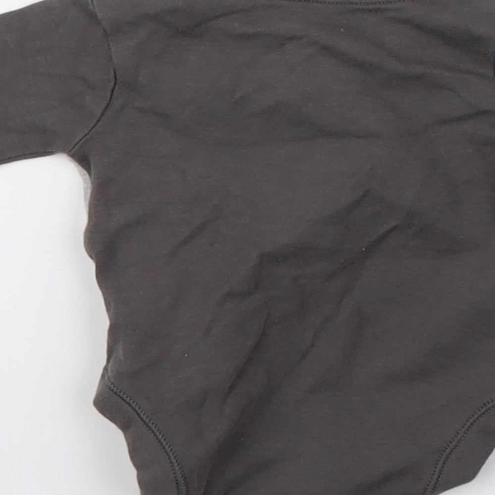 Nutmeg Boys Grey   Babygrow One-Piece Size 0-3 Months  - fun champ