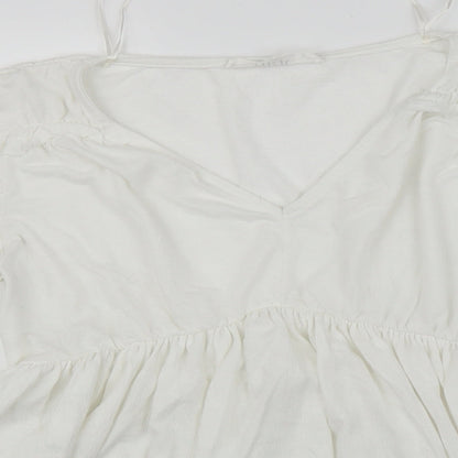 Womens UK Size 6 NINE SAVANNAH MILLER White Basic T-Shirt
