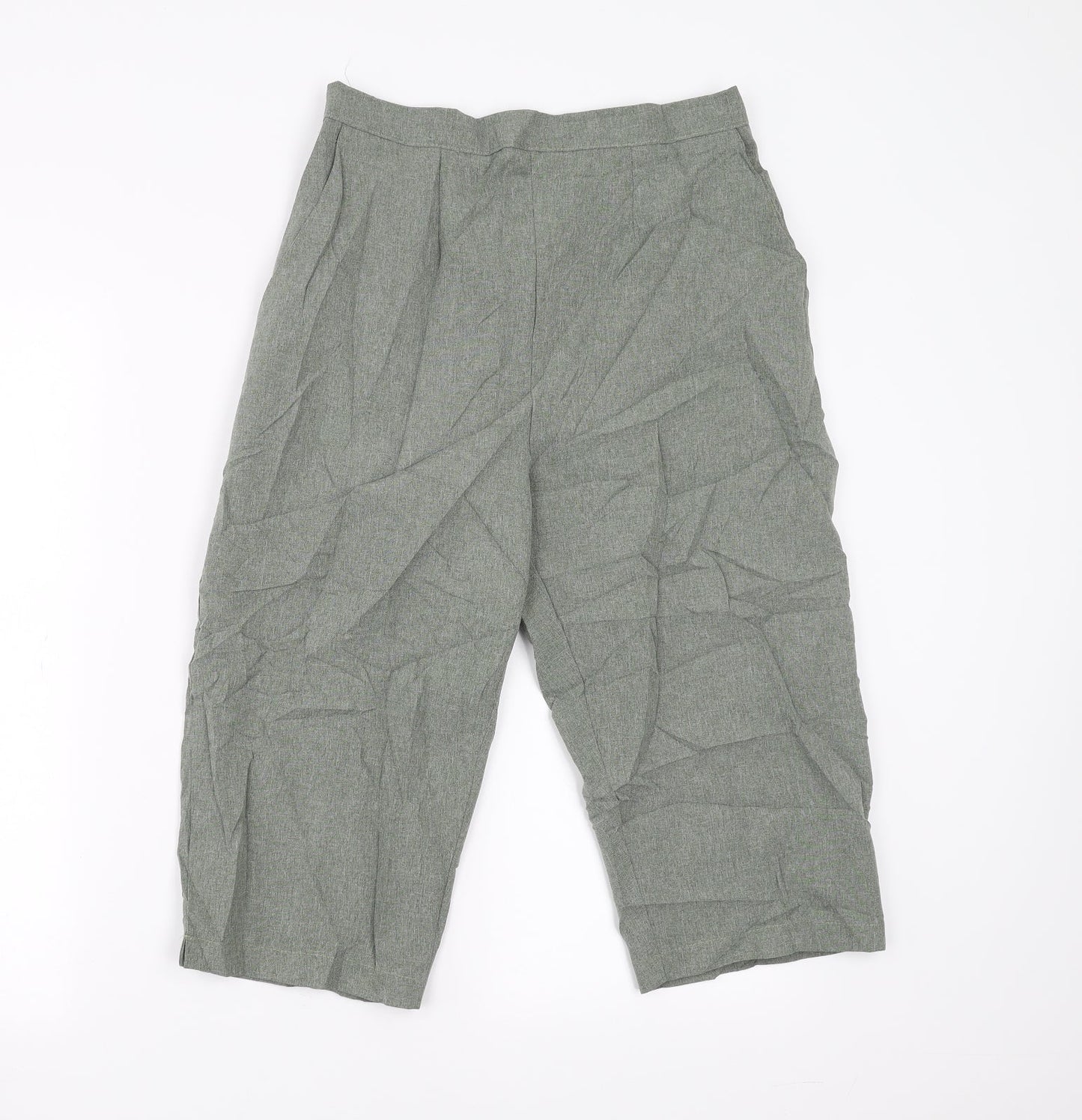 Preworn Womens Green   Cropped Trousers Size 28 in  - 17 in inside leg