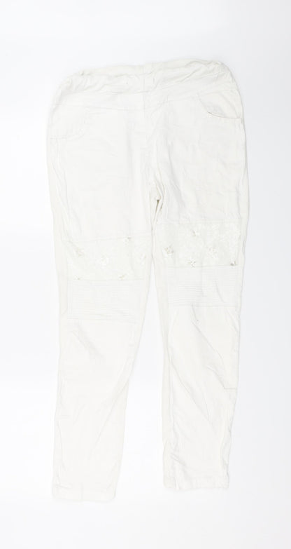 Womens UK Size 28 Preworn Regular Fit Straight White Jeans