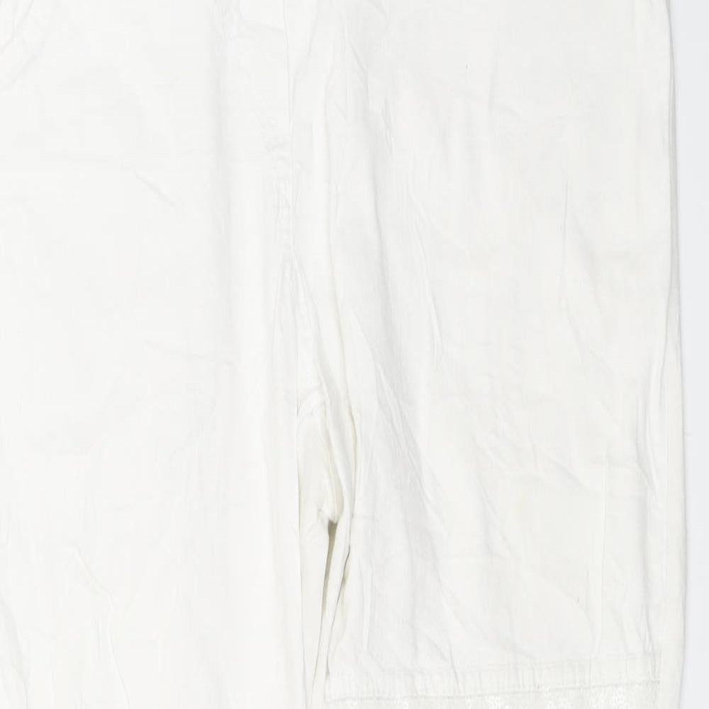 Womens UK Size 28 Preworn Regular Fit Straight White Jeans