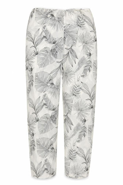 Womens UK Size 10 Preworn Regular Fit Bloomer White Trousers