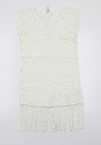 Womens UK Size 12 Ocean club Ivory Basic T-Shirt