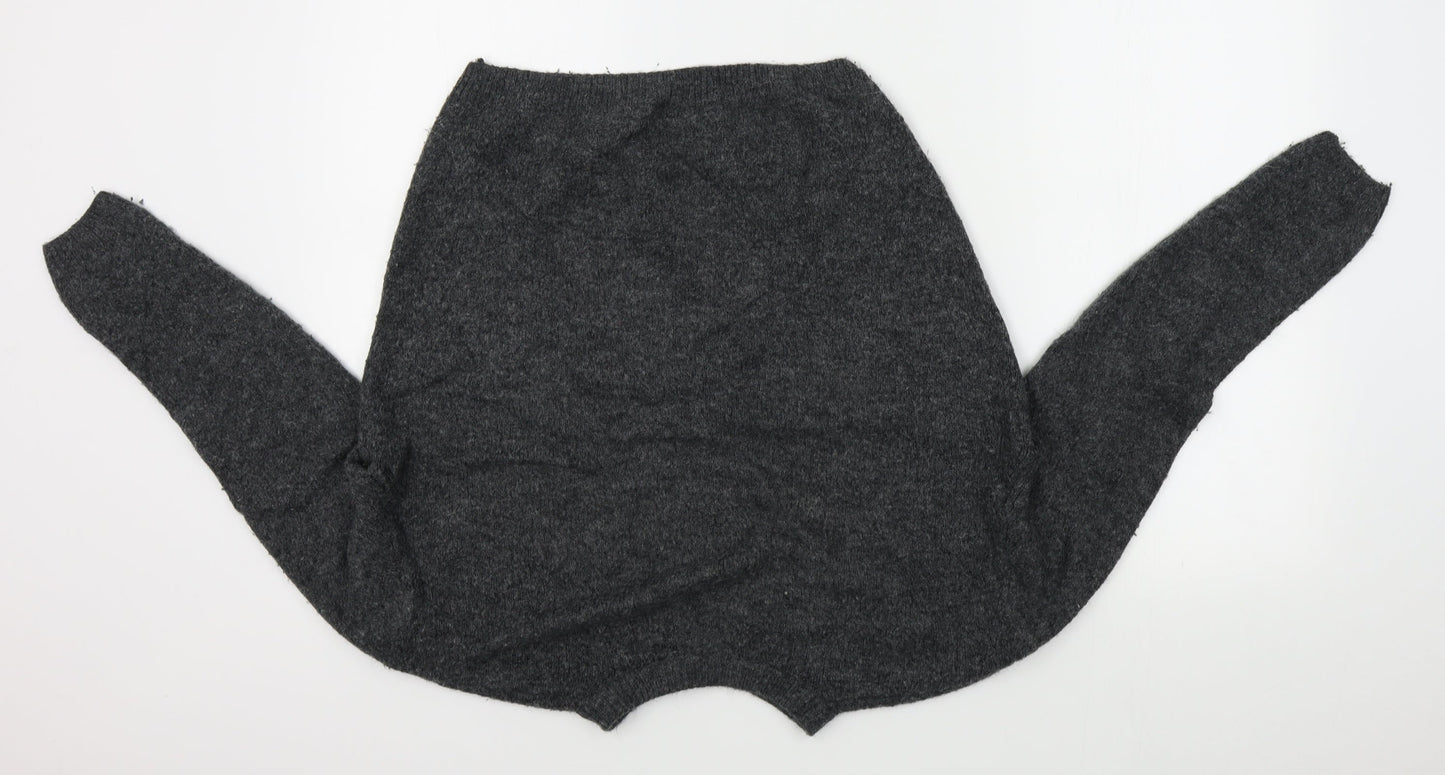 H&M Girls Grey   Pullover Jumper Size 13-14 Years  - beads