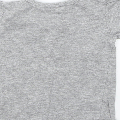 Preworn Girls Grey   Basic T-Shirt Size 6-9 Months