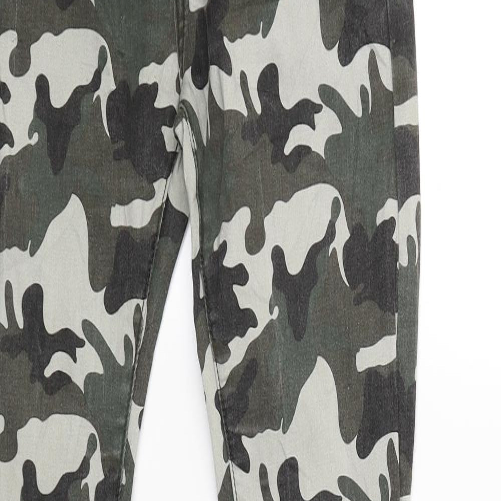 Dzire Womens Green Camouflage  Capri Trousers Size XS L29 in