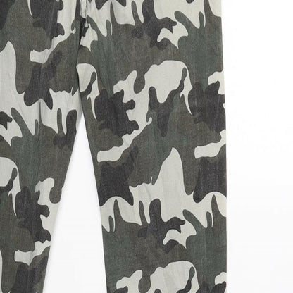 Dzire Womens Green Camouflage  Capri Trousers Size XS L29 in