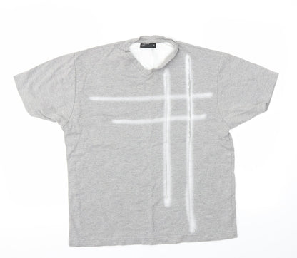 Mens UK Size S Cedar Wood State Grey  T-Shirt