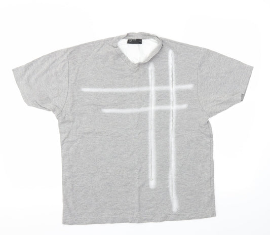 Mens UK Size S Cedar Wood State Grey  T-Shirt