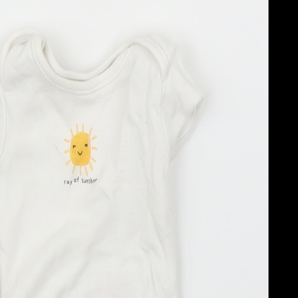 Primark Baby White   Babygrow One-Piece Size 0-3 Months